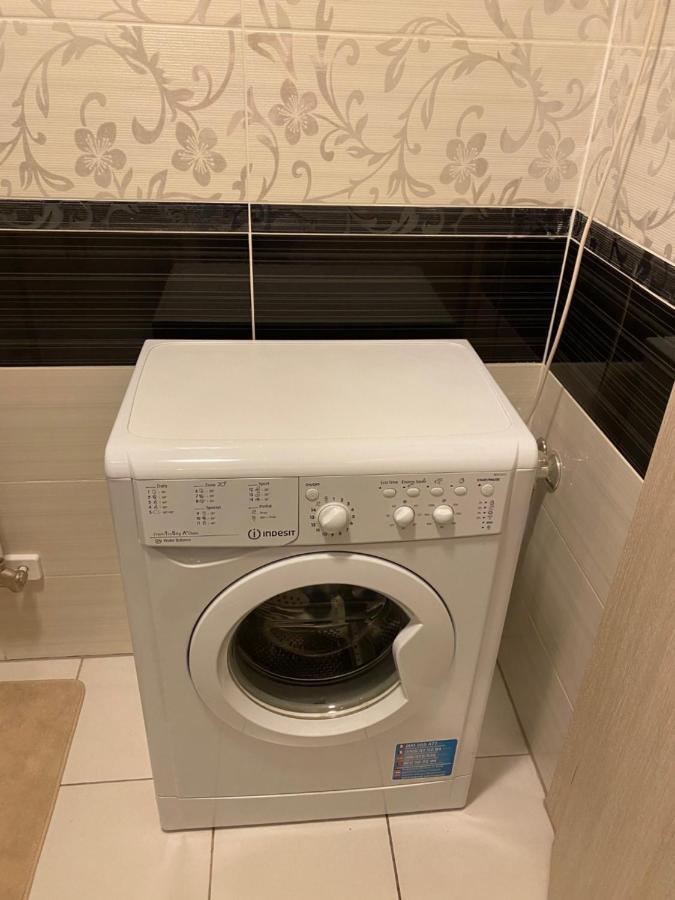 Parizsi Udvar I. Apartment Debrecen Buitenkant foto