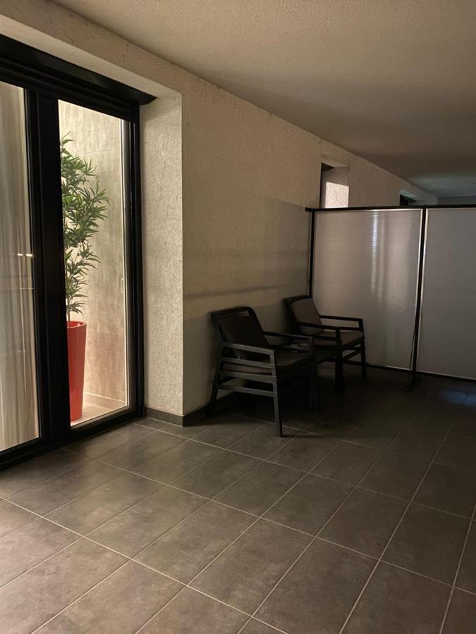 Parizsi Udvar I. Apartment Debrecen Buitenkant foto